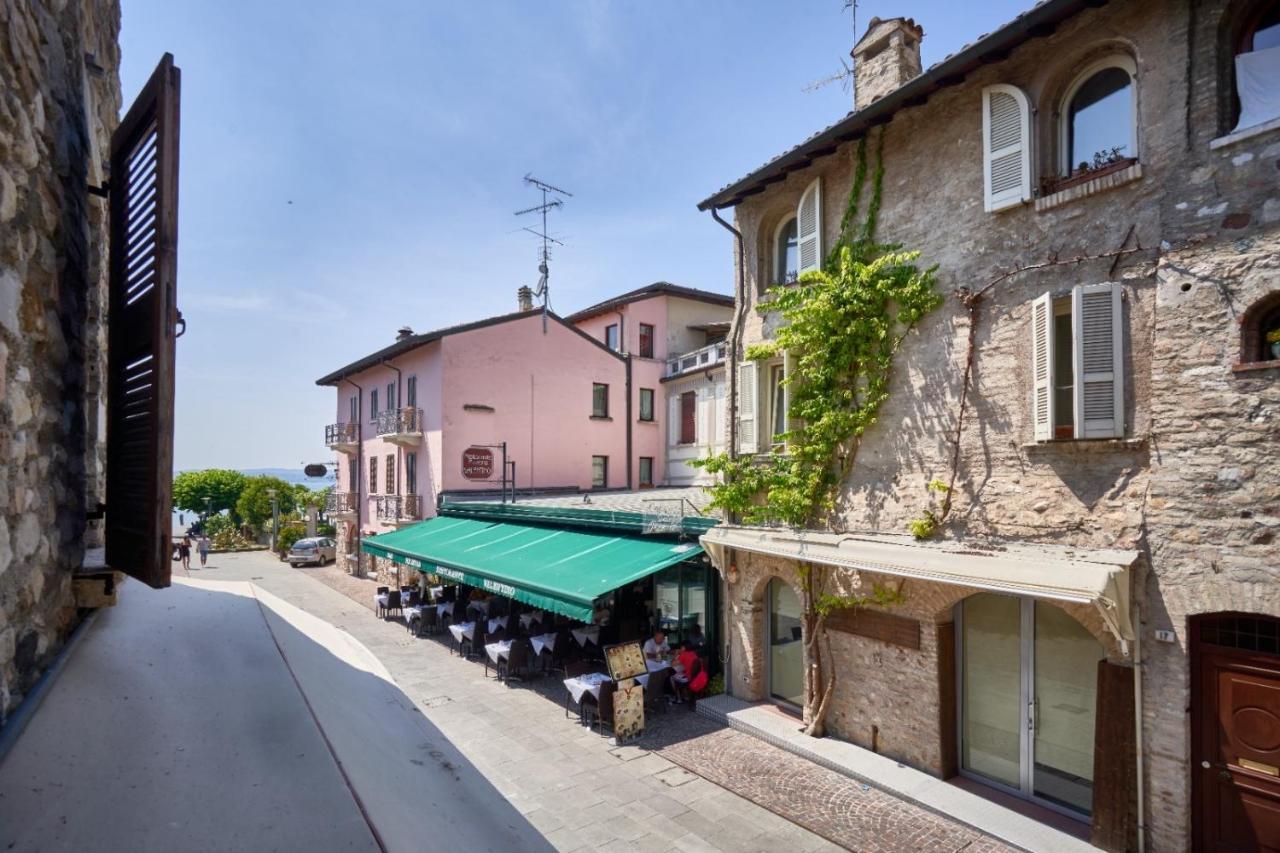 Apartmán Porto Valentino 2 Sirmione Exteriér fotografie