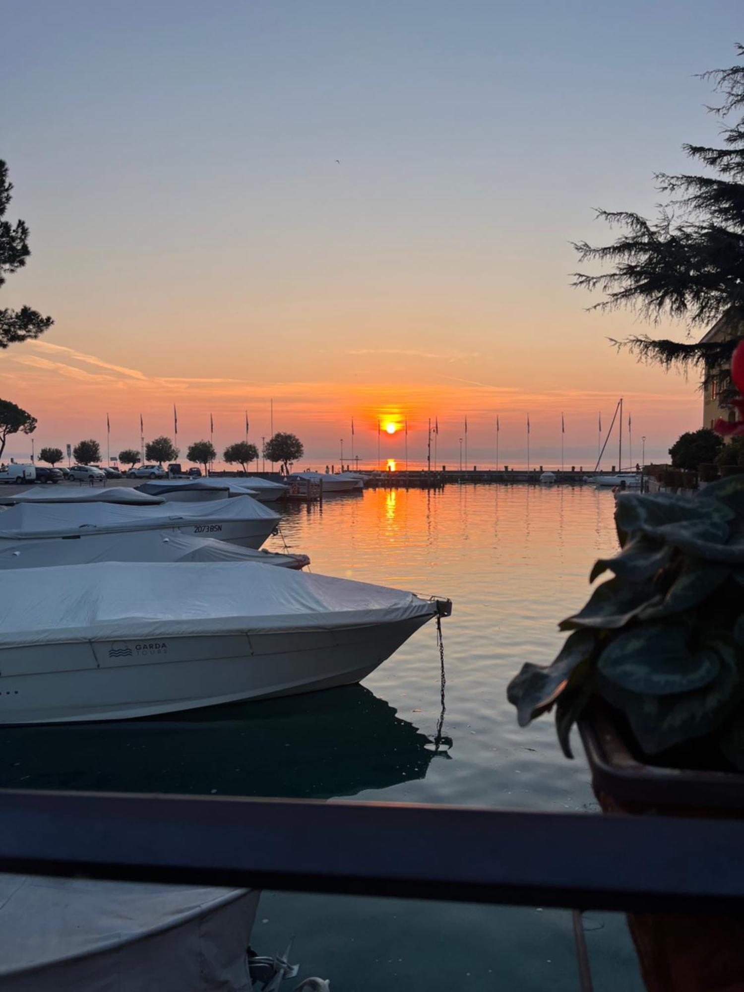 Apartmán Porto Valentino 2 Sirmione Exteriér fotografie